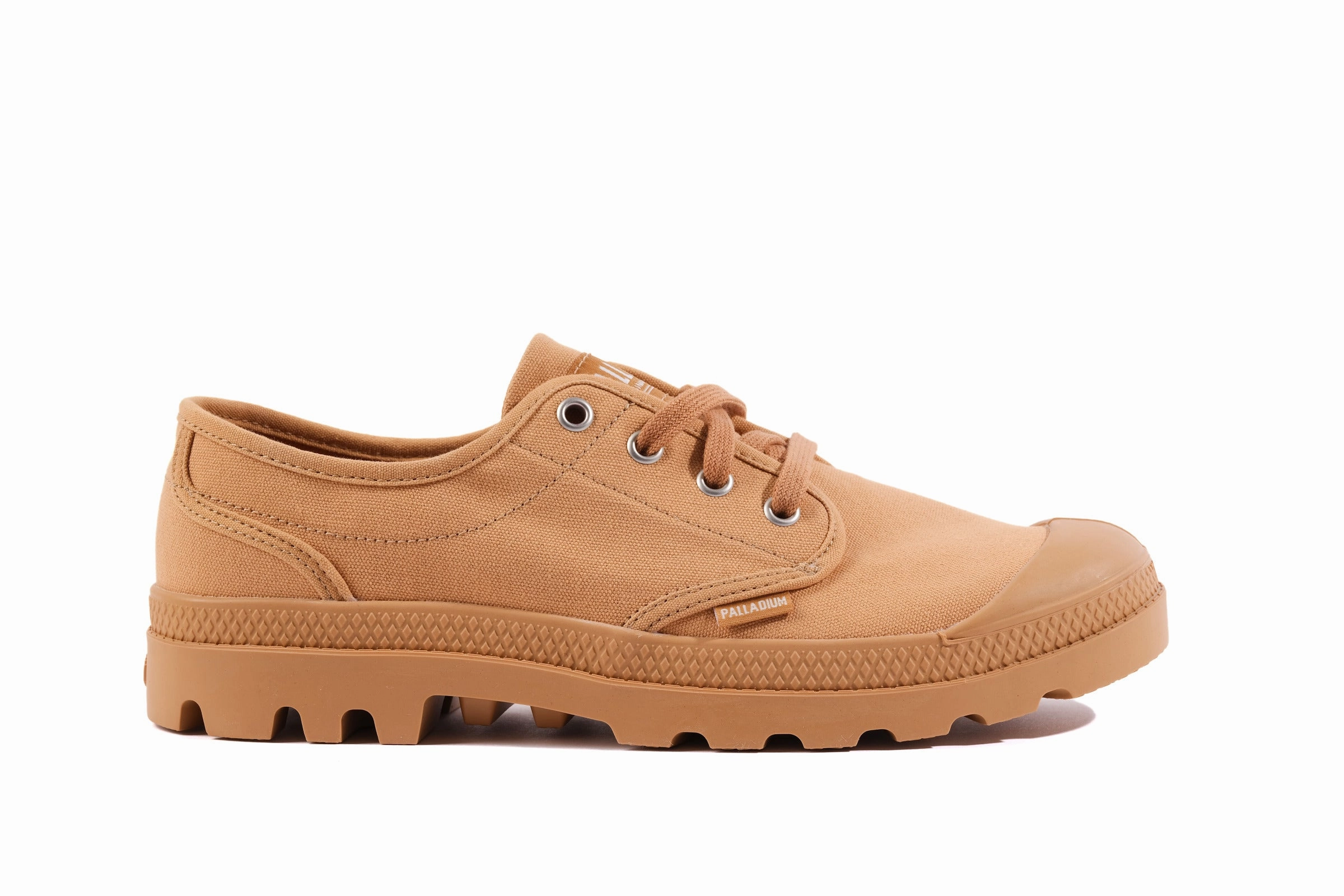 02351-267-M | PAMPA OXFORD | WOODLIN/SAFARI Grip Enhancing Pattern Crisp Detail