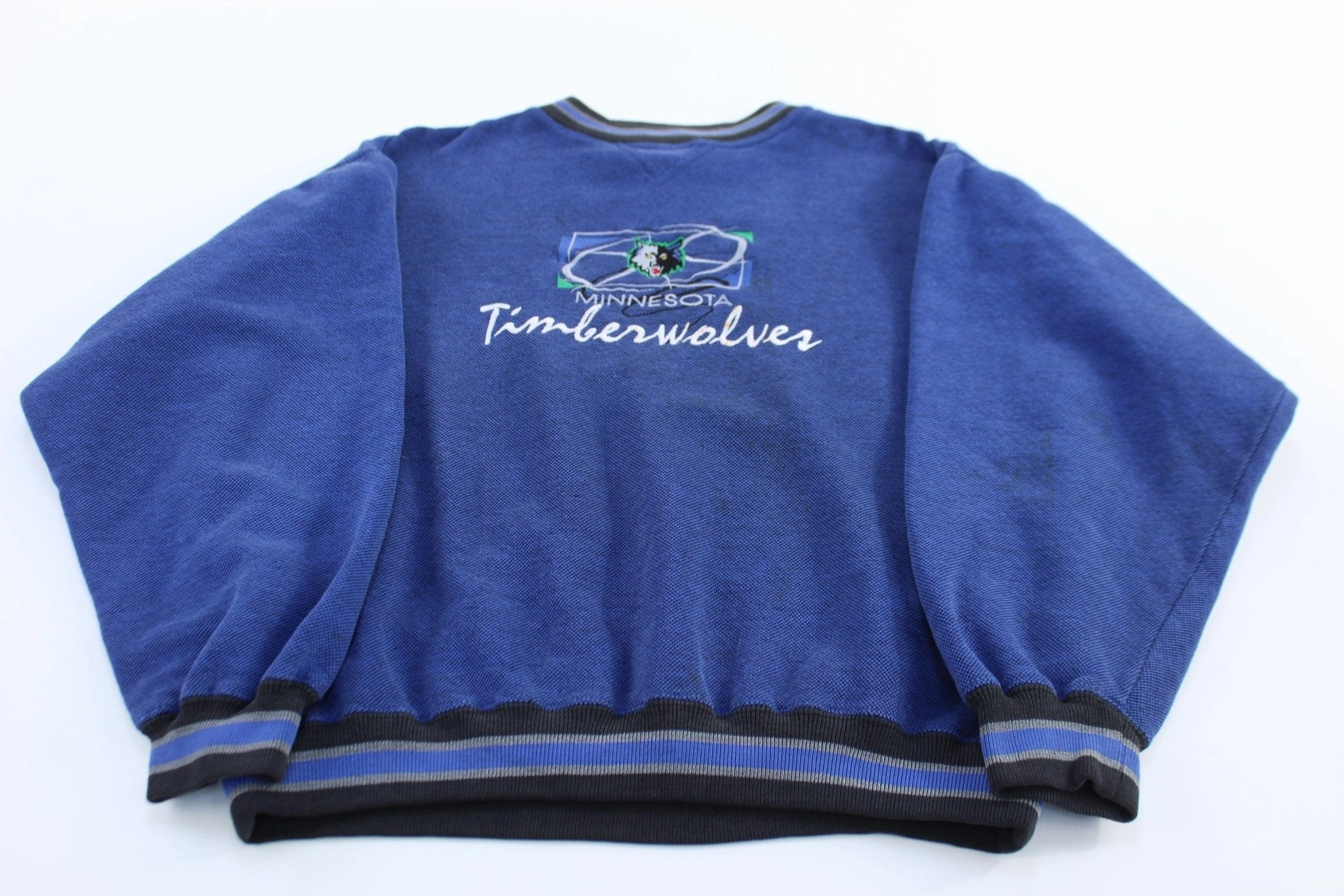 90's Minnesota Timberwolves Embroidered Sweatshirt Casual Chic