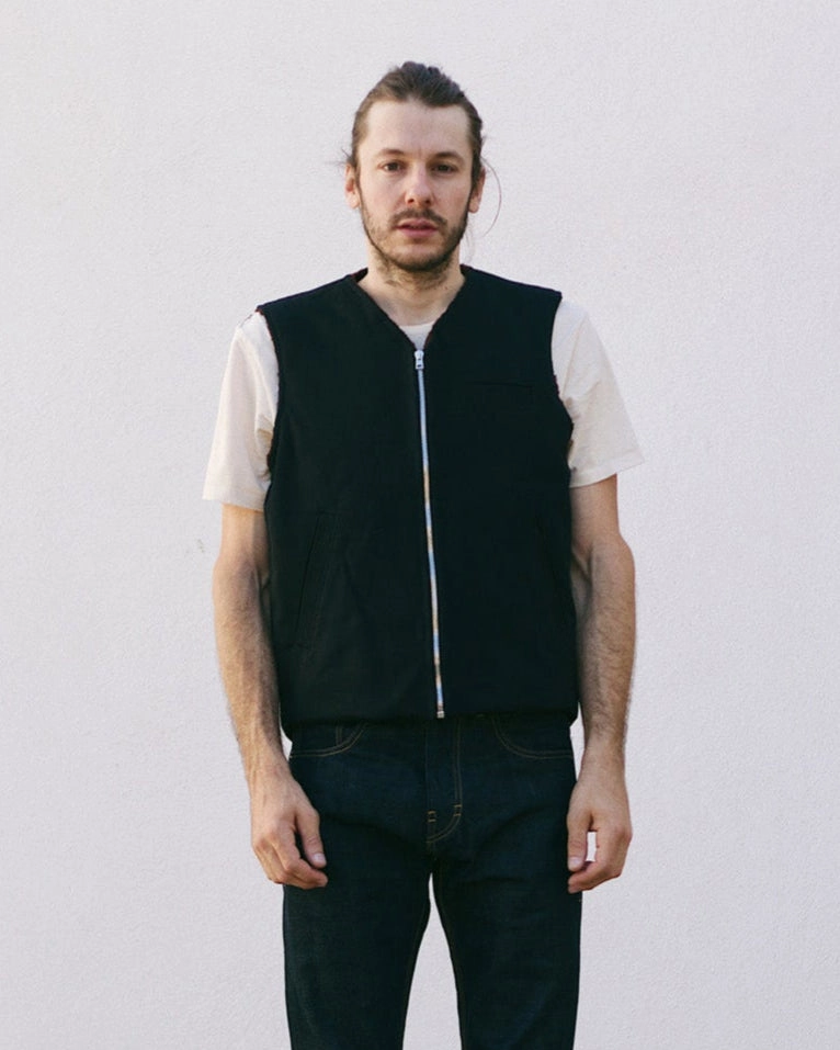 Disseminate Durable Outer Layer Deck Vest Bedford Cords Black
