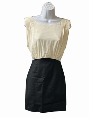 NWT French Connection Women's Dress Cream 2=XS Fitted Base Clean Outfit