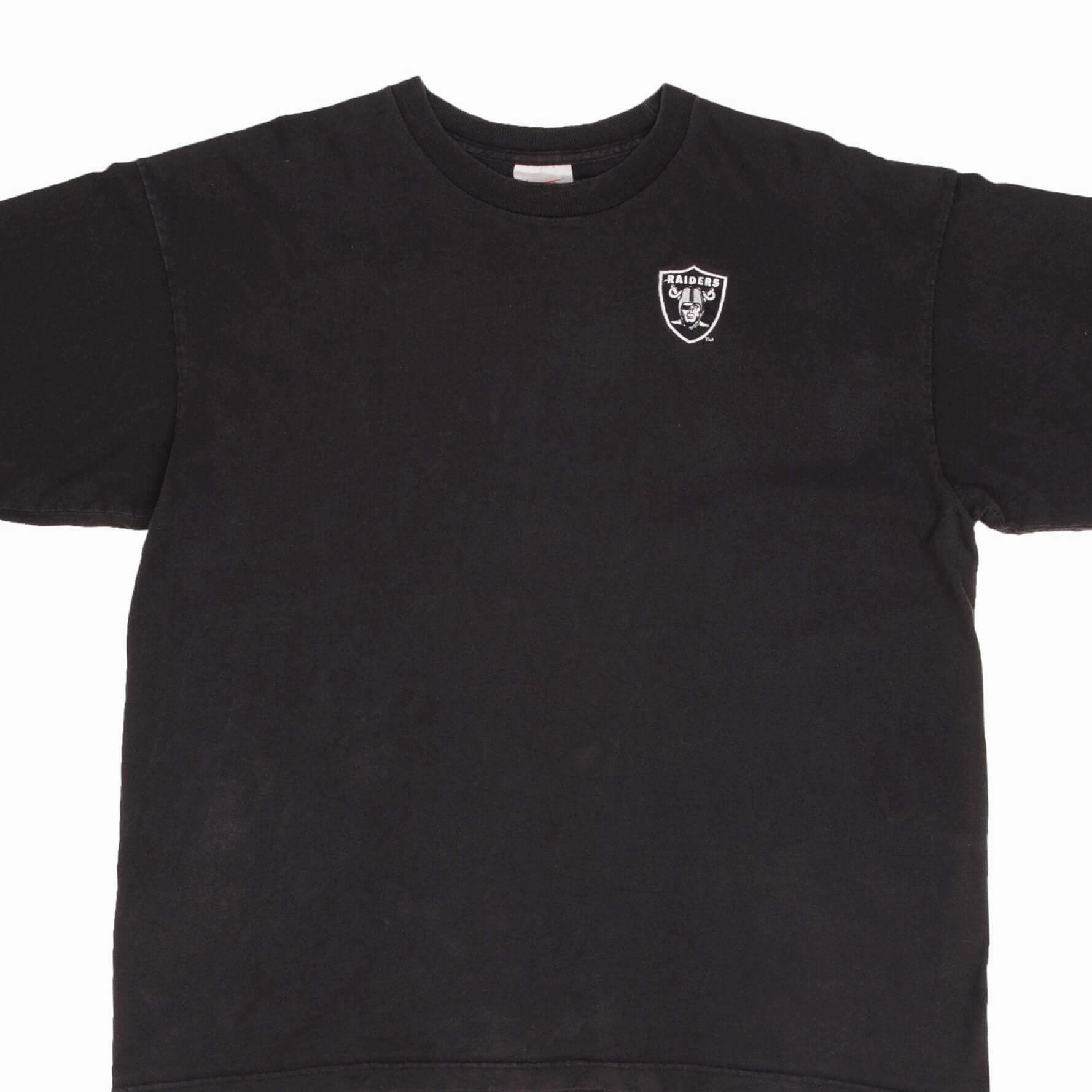 VINTAGE NIKE NFL OAKLAND RAIDERS BLACK TEE SHIRT 1990S SIZE XL MADE IN USA Fuzz Free Surface Holiday Outfit