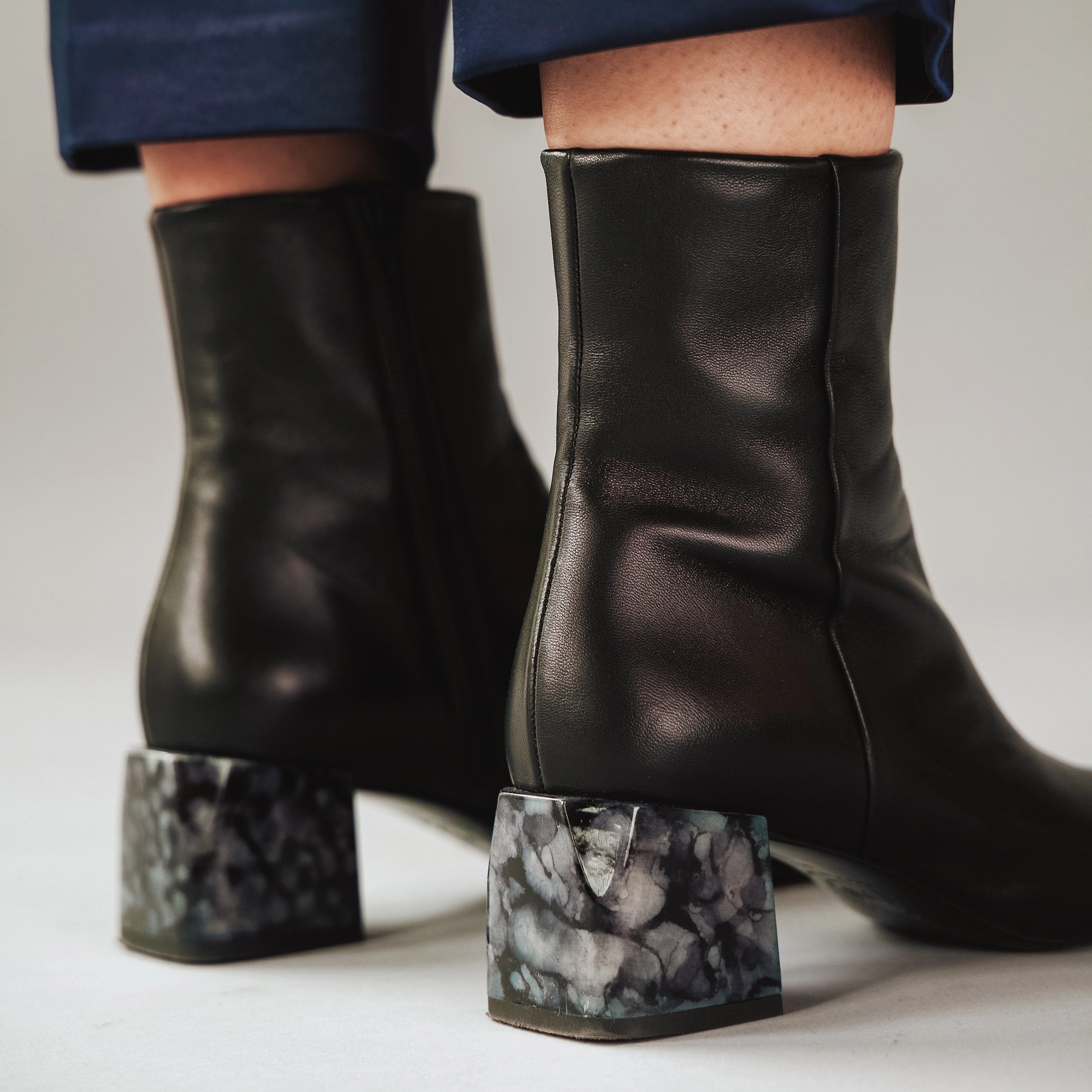The On Point Boot Black Marble youth trend