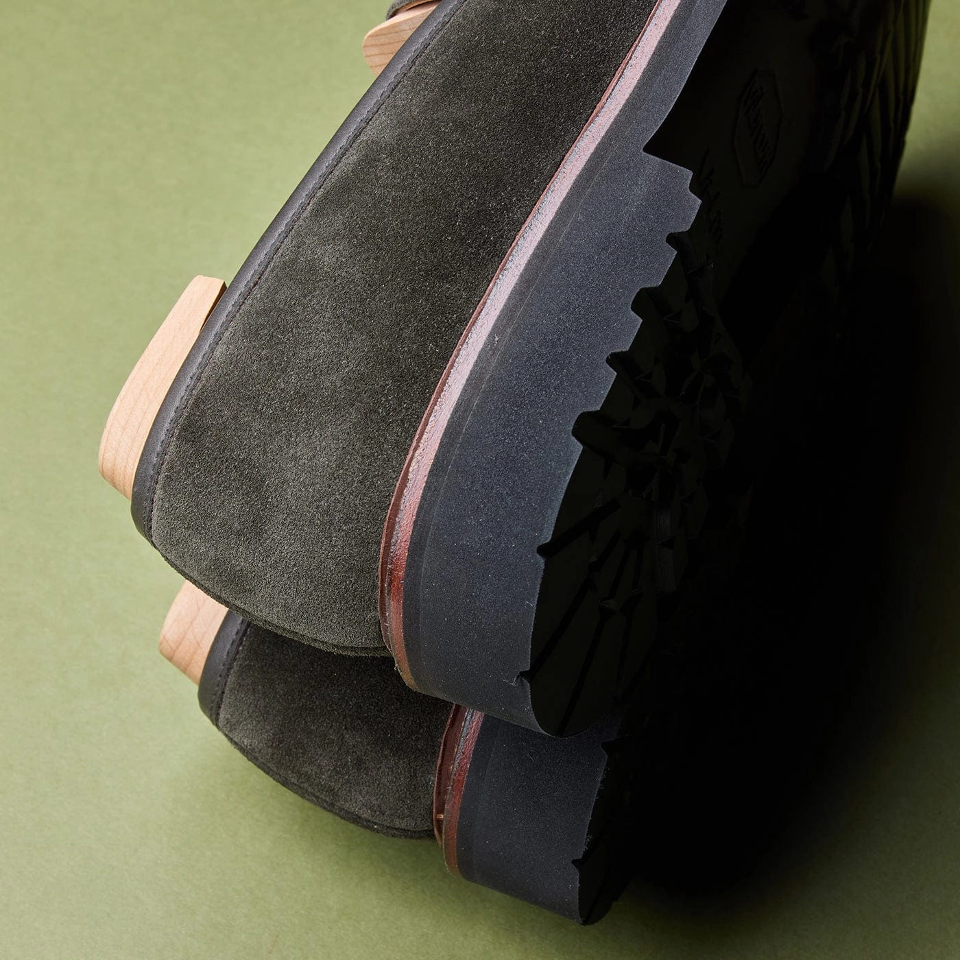 Beach Lane Boston 2 Earth Green Suede