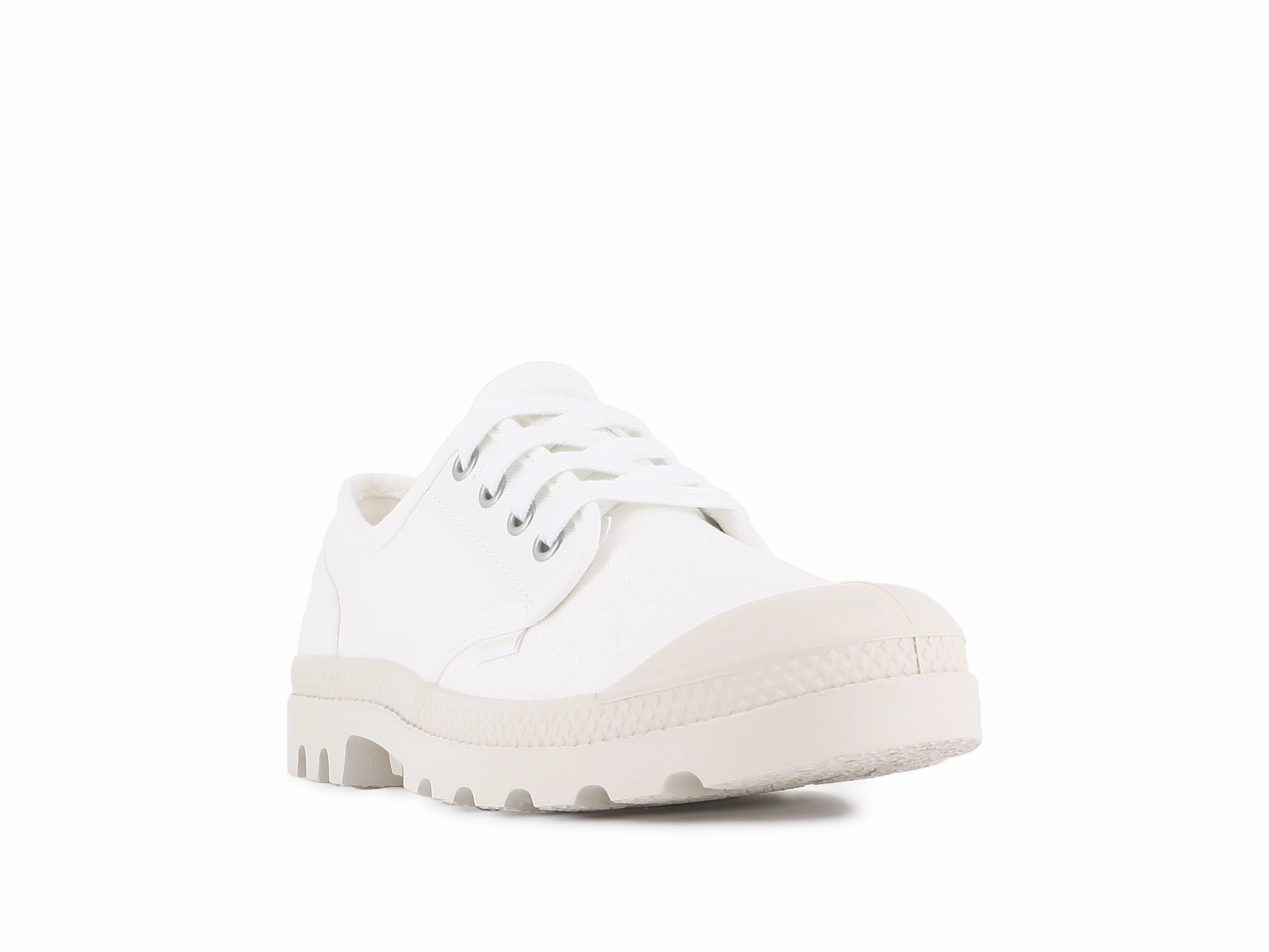 92351-100-M | PAMPA OXFORD | SOFT WHITE Sleek Option Footwear Essential