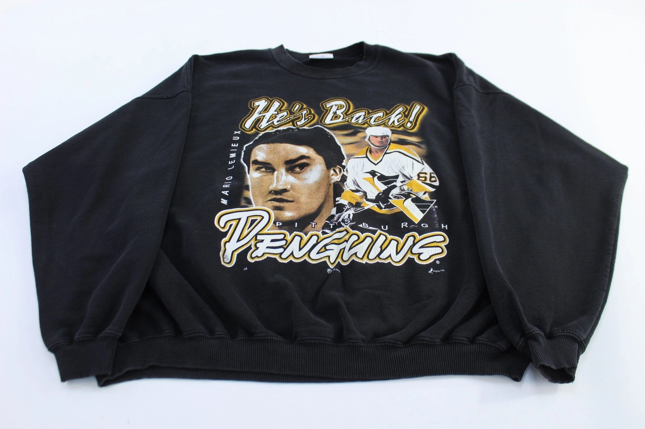 product patchwork creativity Vintage Pittsburgh Penguins Hockey Mario Lemieux Graphic Sweatshirt