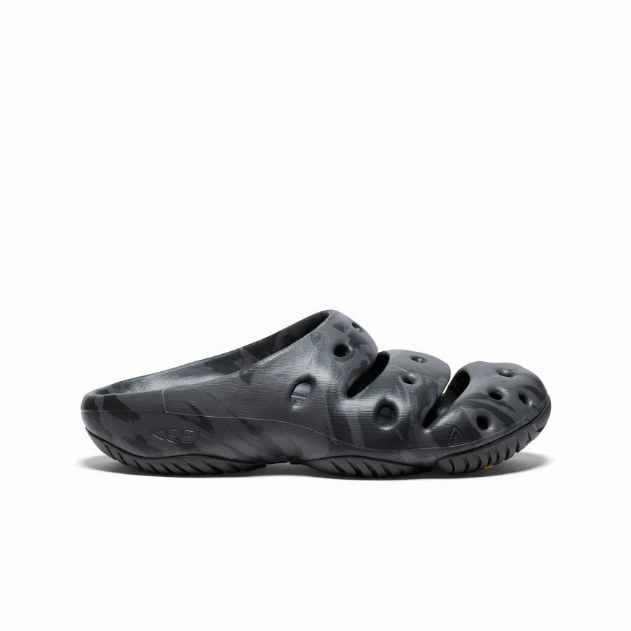 Men's Yogui Clog  |  Black Marble Non slip grip