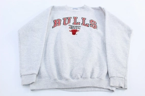 Sporty Design product anniversary romance 90's Chicago Bulls Basketball Embroidered Sweatshirt
