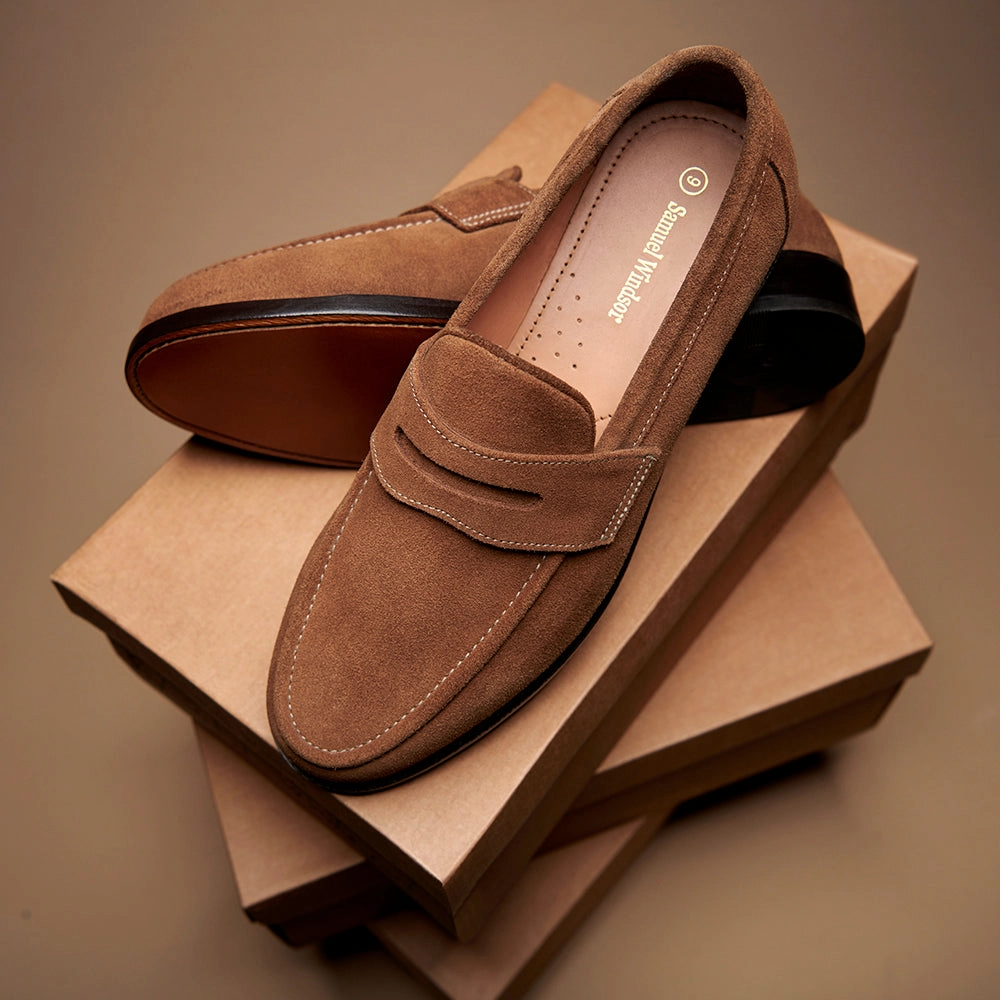 Penny Loafer - Honey Suede Balanced feel
