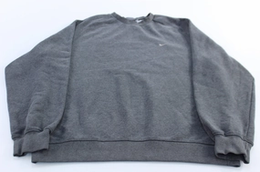 Unisex Apparel 2000's Nike Embroidered Swoosh Logo Grey Sweatshirt