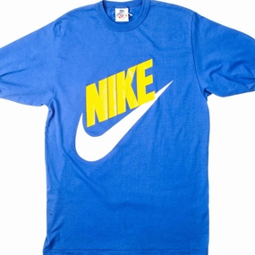 VINTAGE NIKE TEE SHIRT SIZE MEDIUM 1980s Premium Material Soft Feel