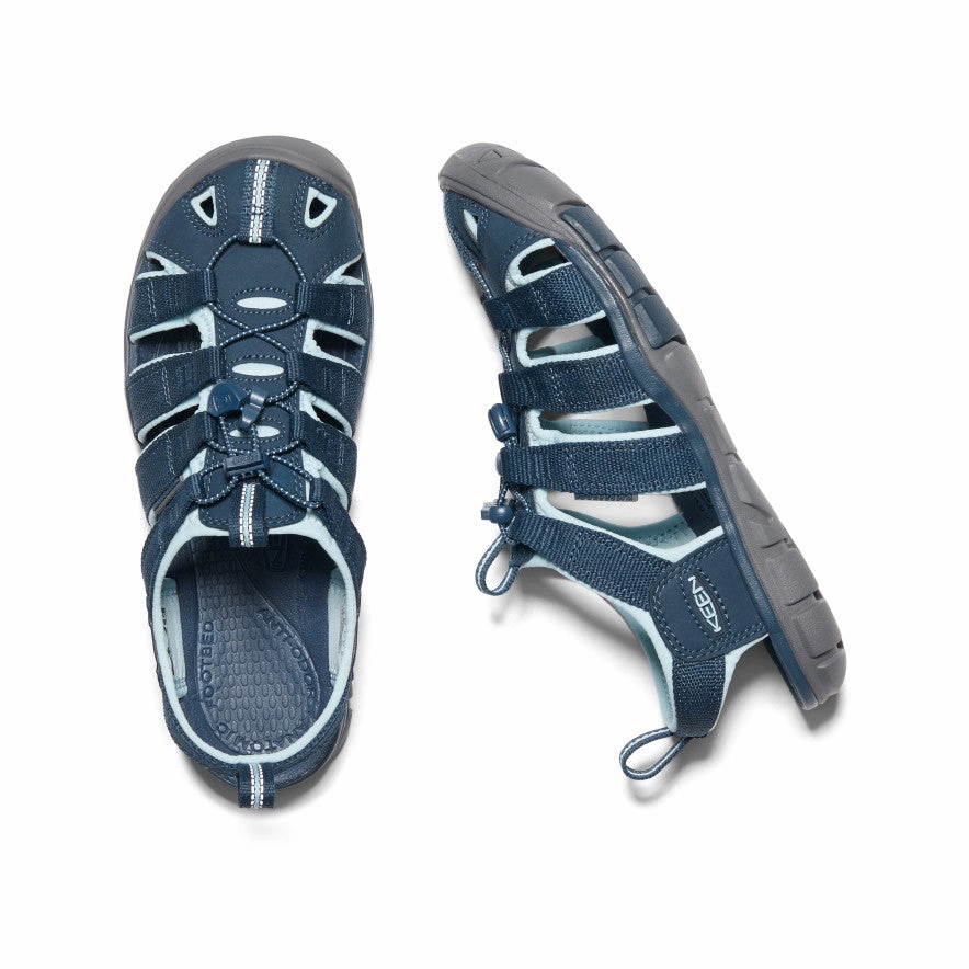 Non Slip Outsole Grip Beaded Women's Clearwater CNX Sandal  |  Navy/Blue Glow