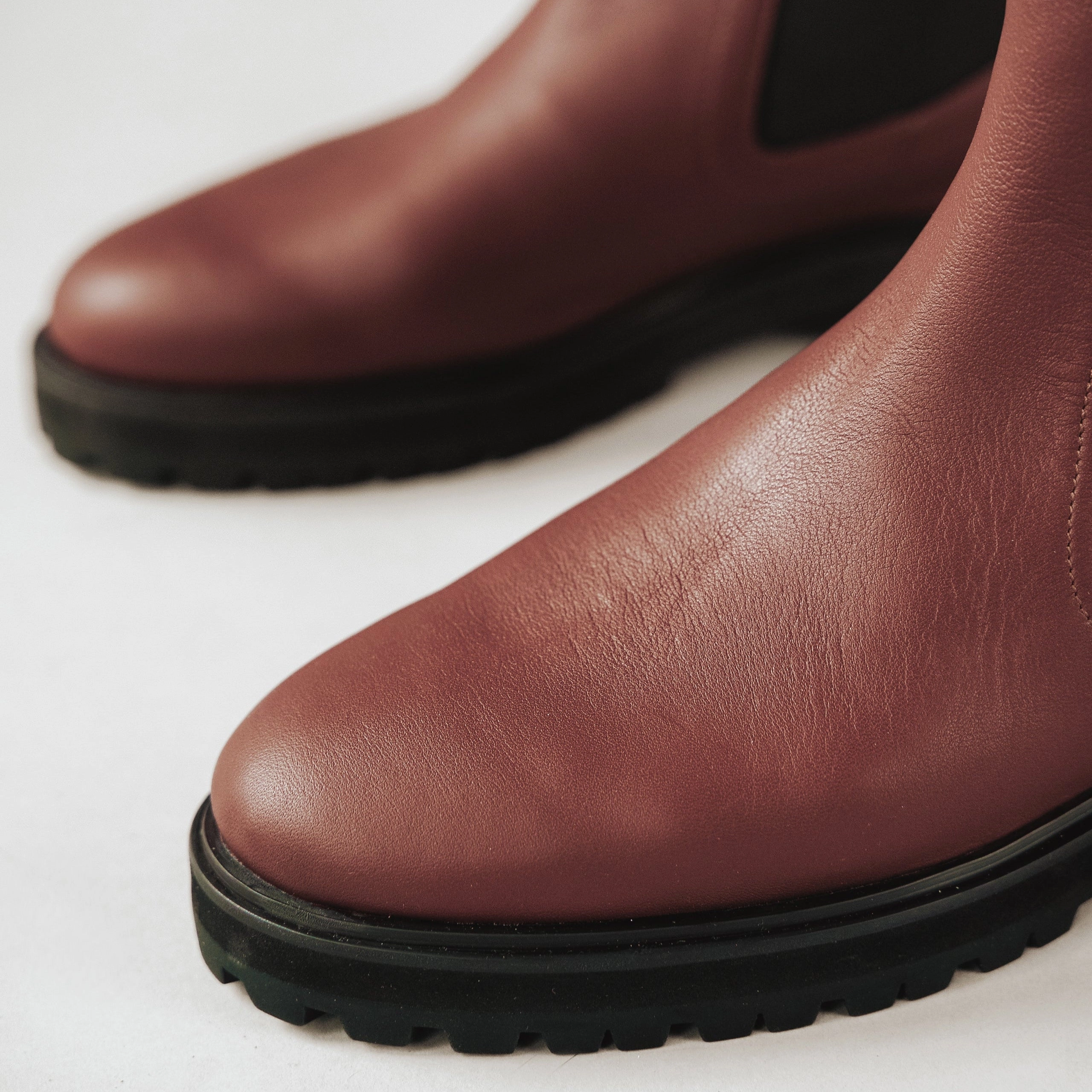 Anti Odor Trail Exploration Modern Design The Every Way Chelsea Boot Redwood