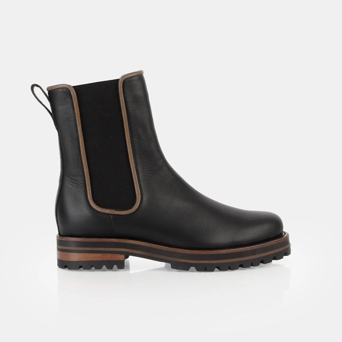 Quick Drying River Crossing The Decade Chelsea Boot Black Water Resistant