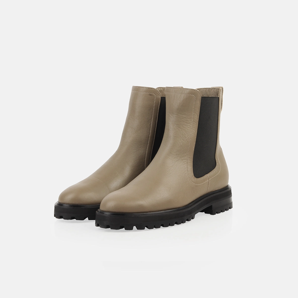 The Every Way Chelsea Boot Truffle Businessman Flexible structure