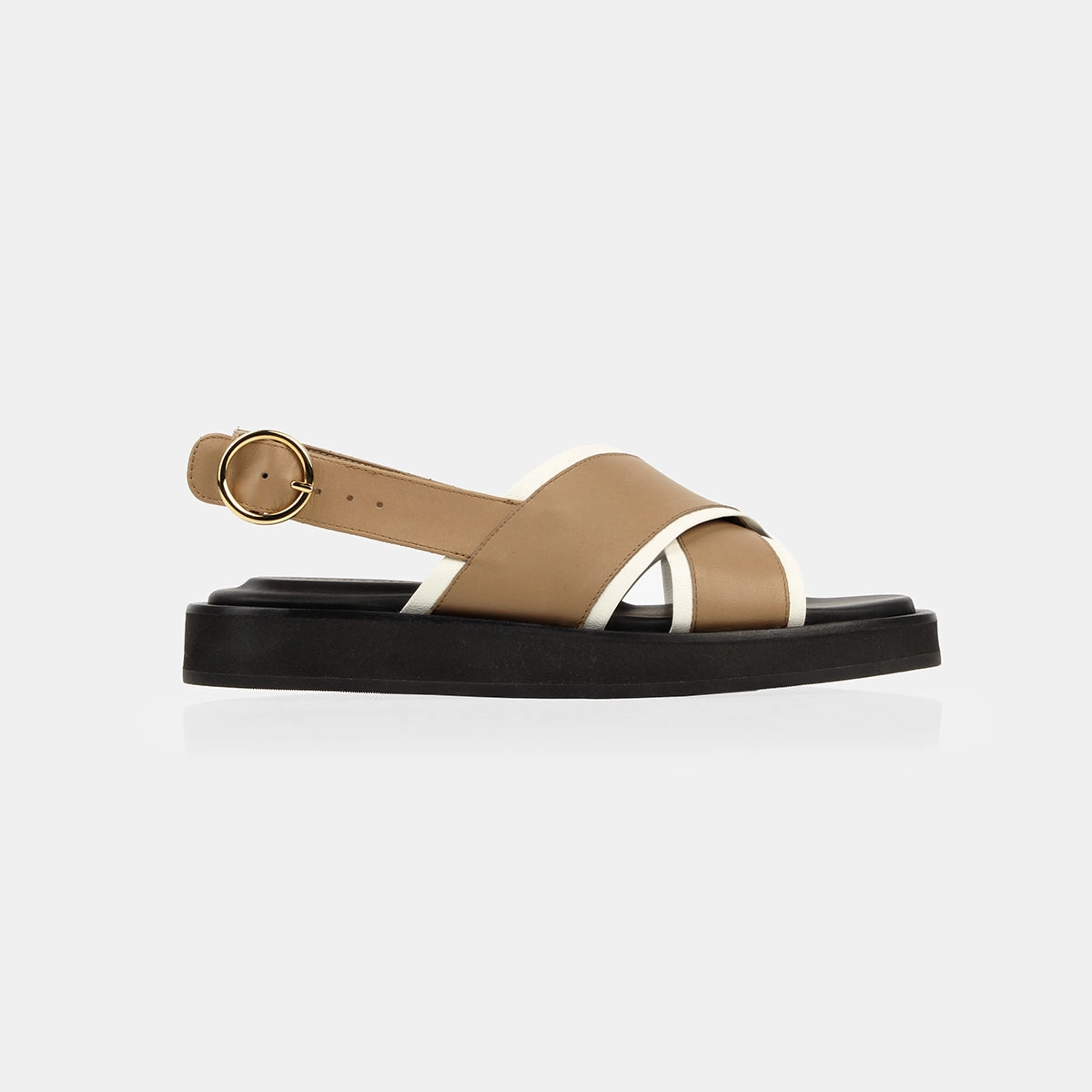 Slip-On Versatility Quick Move The Sunday Sandal Latte & Panna Cotta