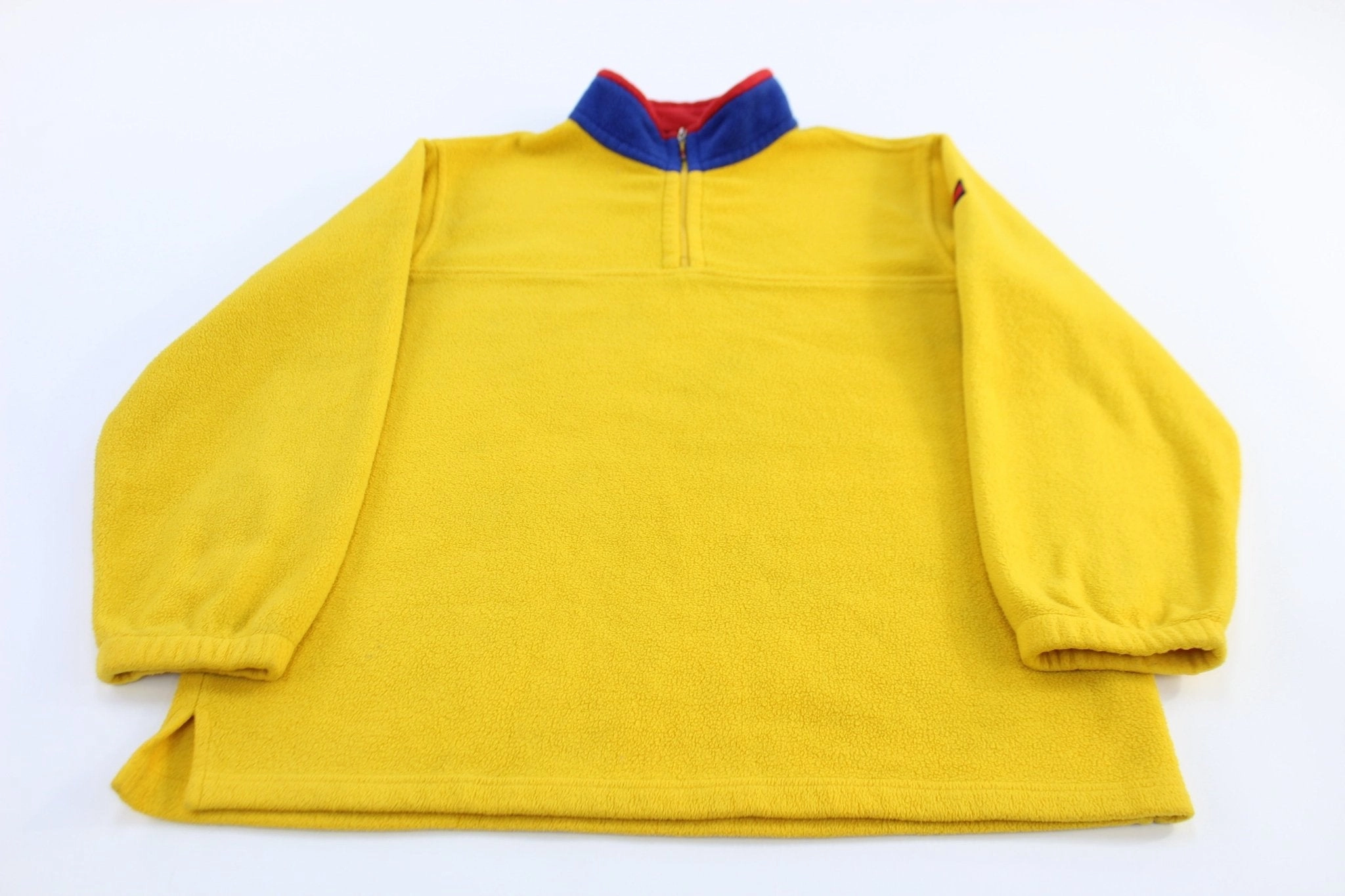 Tommy Hilfiger Embroidered Logo Fleece Pullover Sweater Collared Contrast Trim