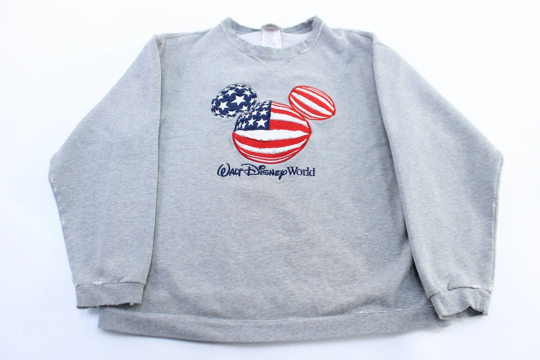 Walt Disney World Embroidered USA Mickey Mouse Sweatshirt mountain style hat accents