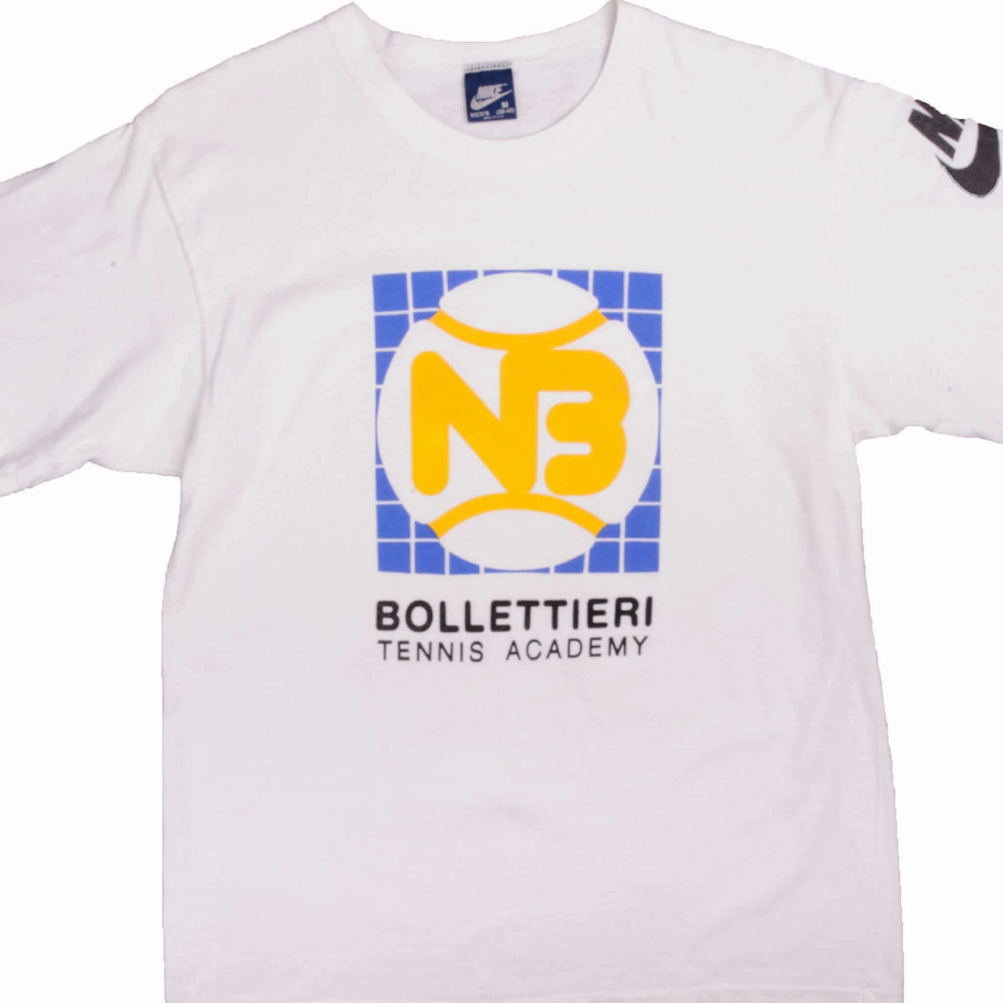 Roomy Waist VINTAGE NIKE BOLLETTIERI TENNIS ACADEMY TEE SHIRT 1984-1987 MEDIUM MADE USA