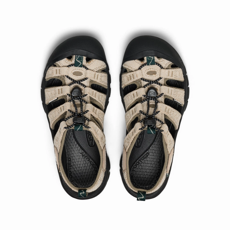 Women's Newport Retro Sandal x Gramicci  |  Gramicci Hemp Handcrafted Stitching Detail Smooth Surface