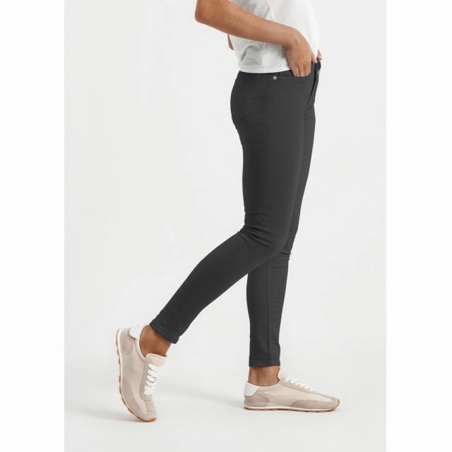 All Season Versatility Ultra Soft Inner Layer Women's No Sweat Pant Mid Rise Skinny